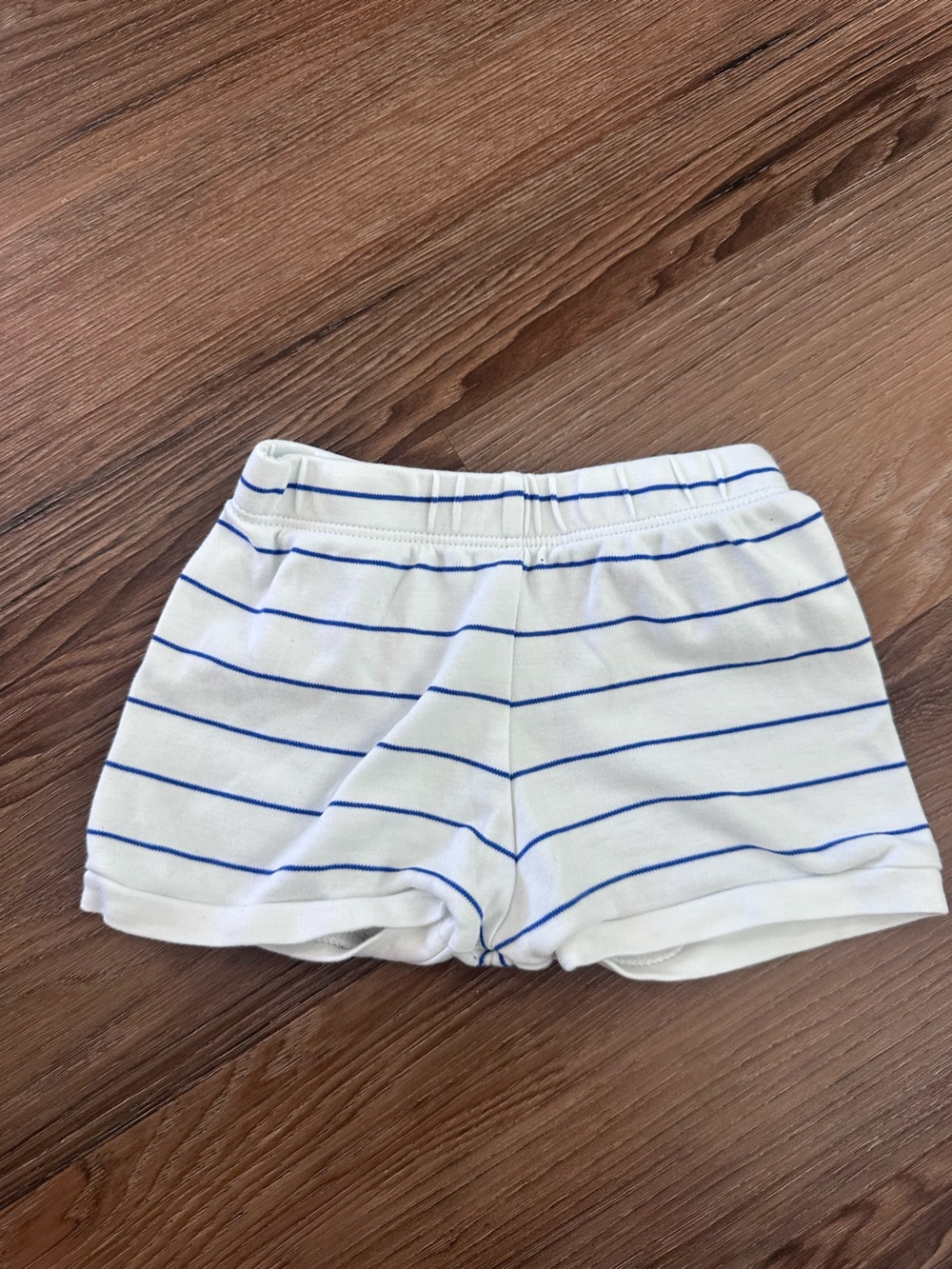 LAKE - sleep shorts